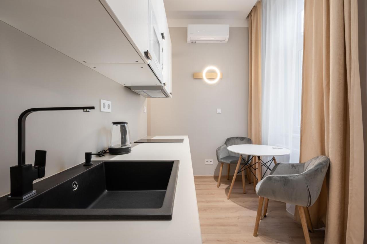 N36- Boutique Apartments, Best Location, By Bqa Budapest Phòng bức ảnh